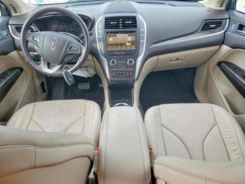 2017 LINCOLN MKC RESERVE 8