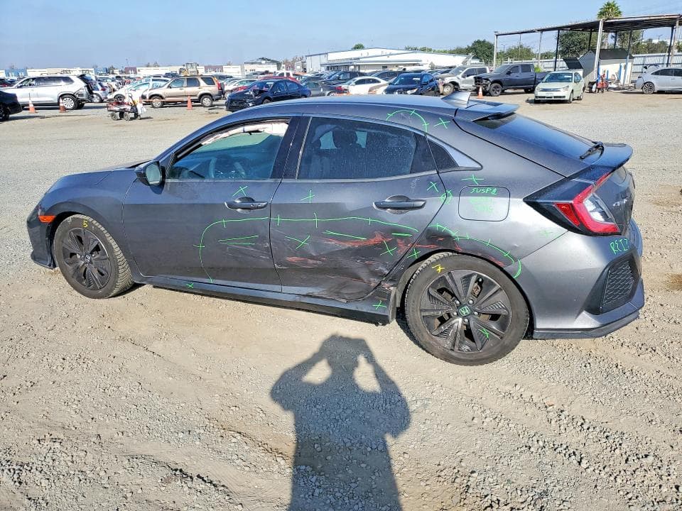 2018 HONDA CIVIC EX 2