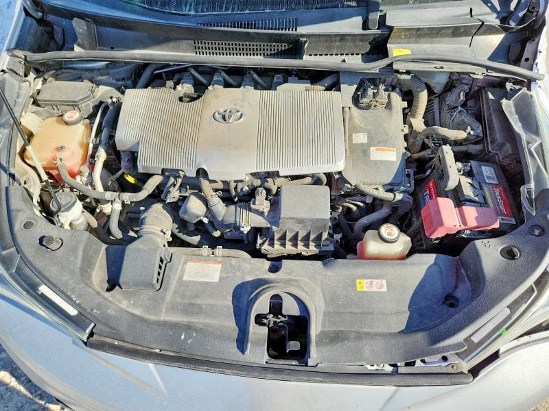 2018 TOYOTA PRIUS FOUR TOURING 11