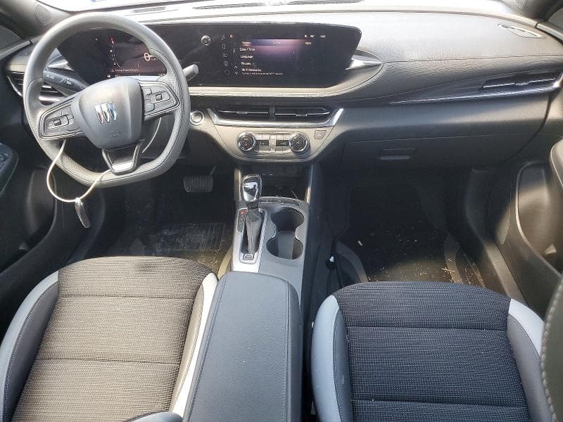 2024 BUICK ENVISTA PREFERRED 8
