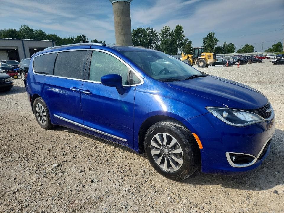 2020 CHRYSLER PACIFICA TOURING L PLUS 4