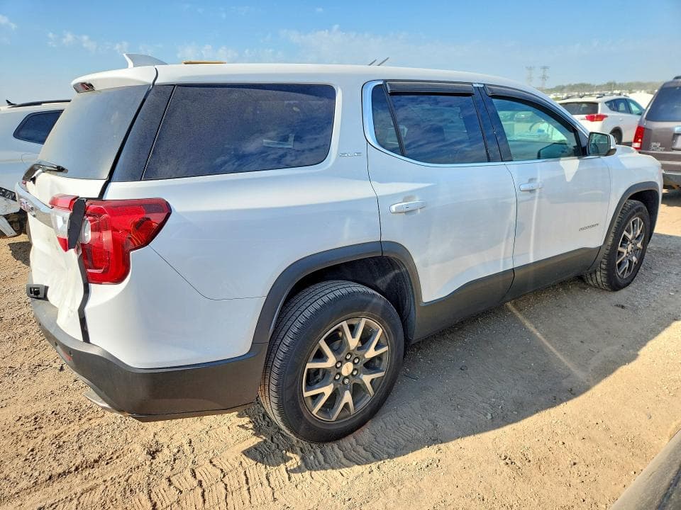 2021 GMC ACADIA SLE 3