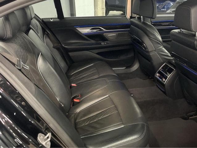 2022 BMW 740 I 6