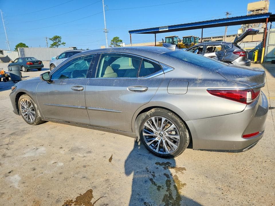 2019 LEXUS ES 350 2