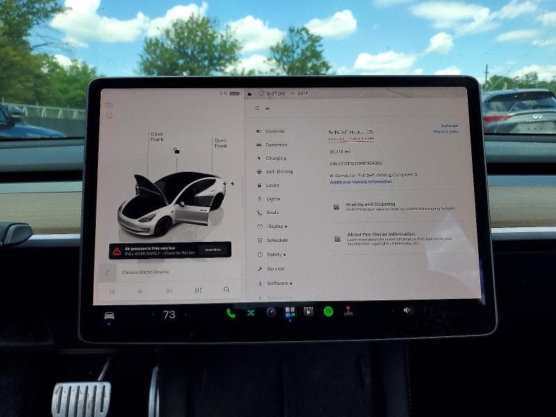 2022 TESLA MODEL 3 9