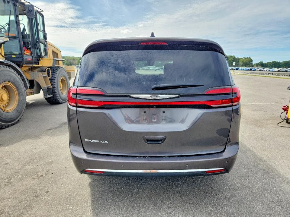 2023 CHRYSLER PACIFICA TOURING L 6