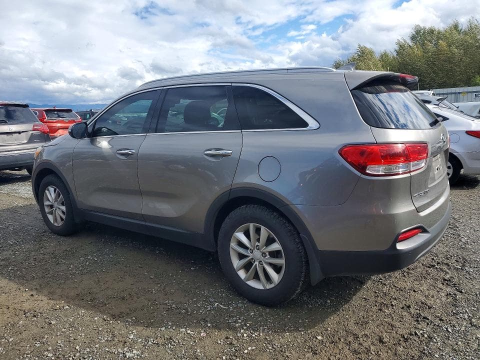 2017 KIA SORENTO LX 2