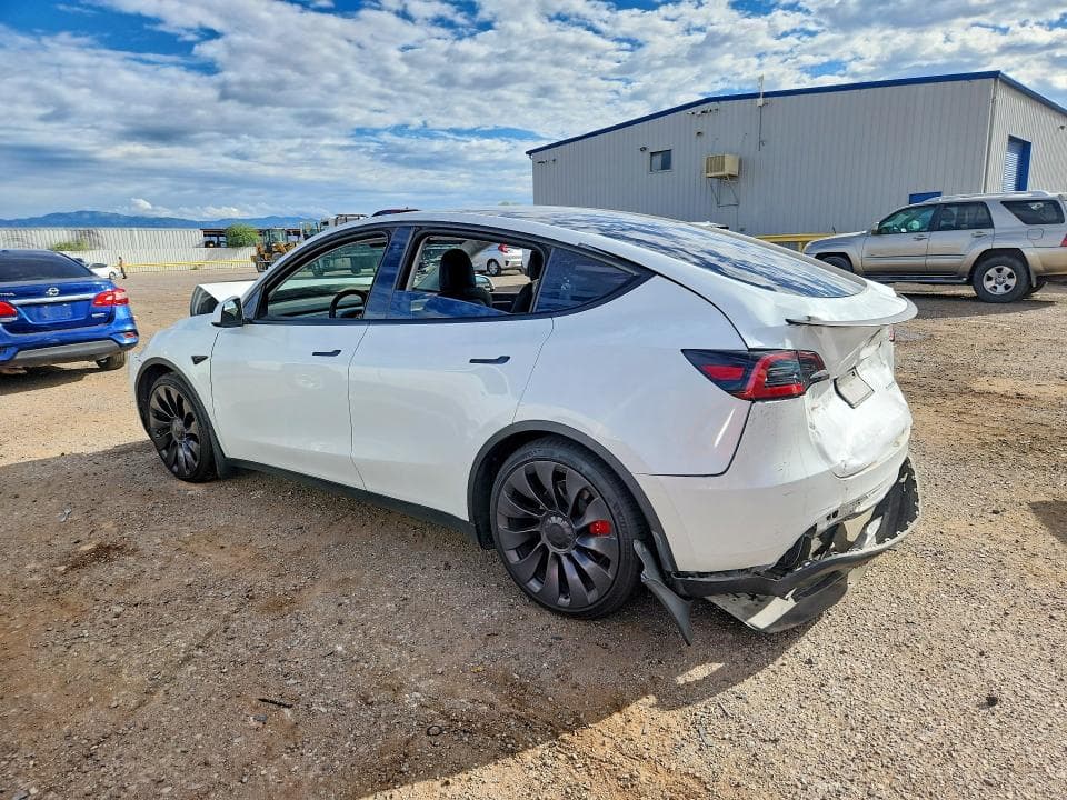 2023 TESLA MODEL Y 2