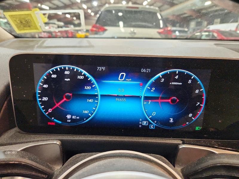 2020 MERCEDES-BENZ GLB 250 4MATIC 9