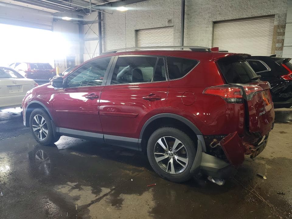 2018 TOYOTA RAV4 XLE 2