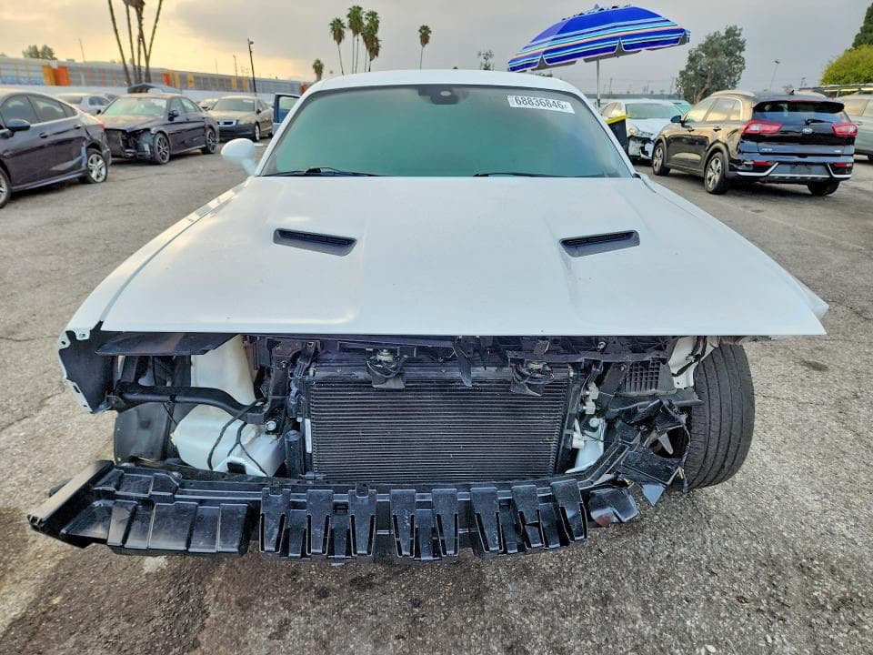 2020 DODGE CHALLENGER SXT 5