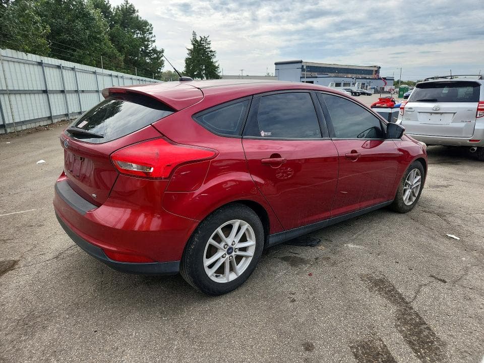 2017 FORD FOCUS SE 3