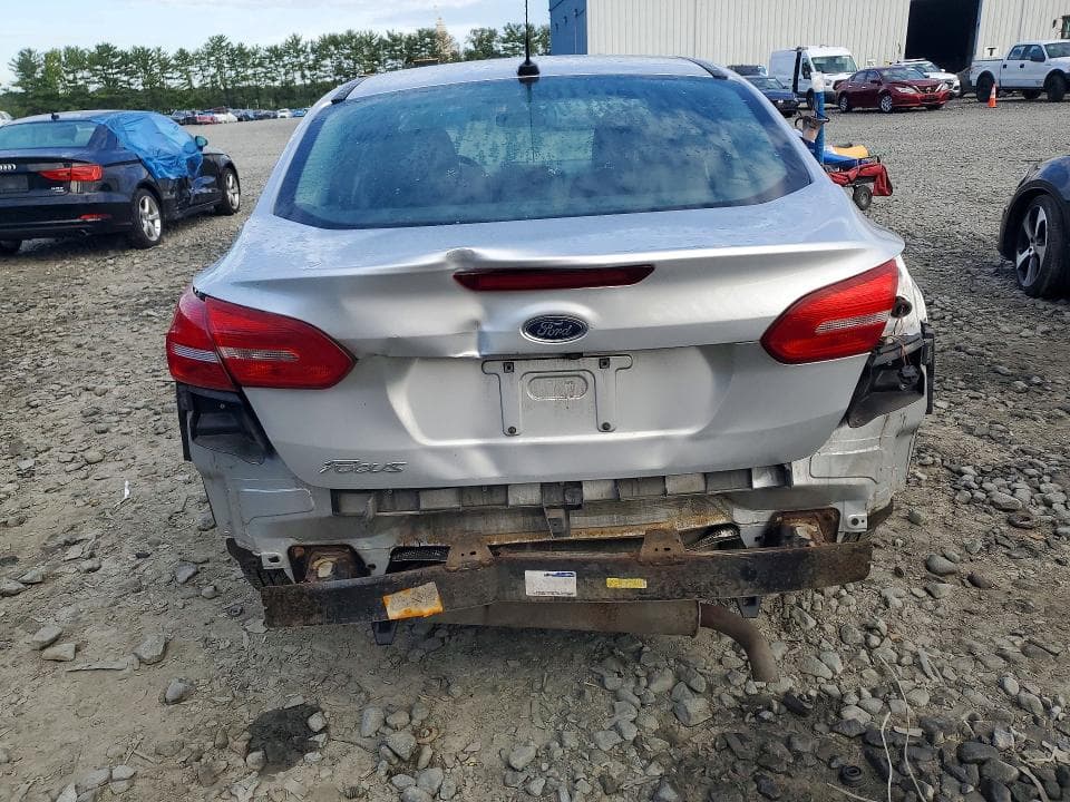 2018 FORD FOCUS S 6
