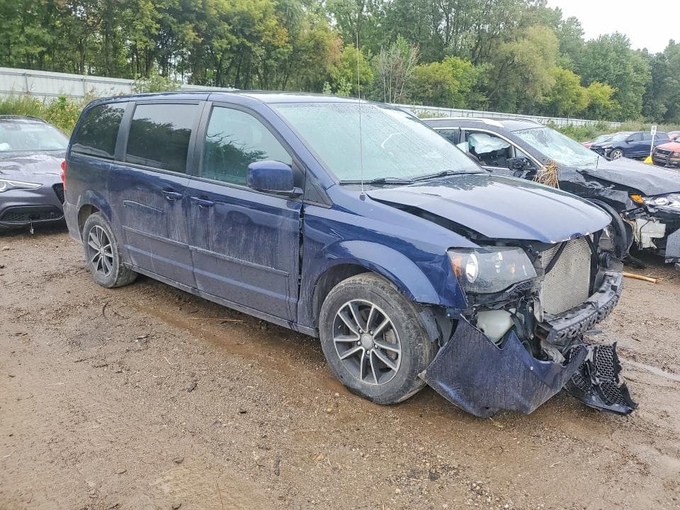 2017 DODGE GRAND CARAVAN GT 4
