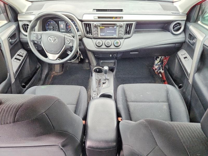 2017 TOYOTA RAV4 LE 8