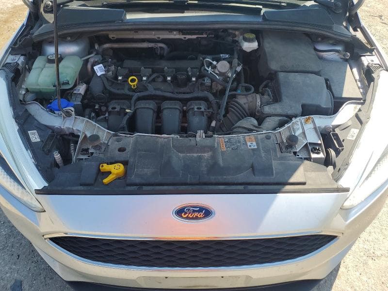 2018 FORD FOCUS SE 12