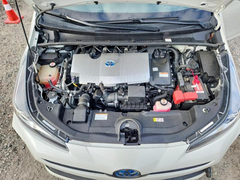 2019 TOYOTA PRIUS LIMITED 11