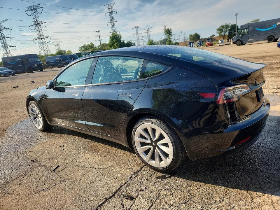 2022 TESLA MODEL 3 2