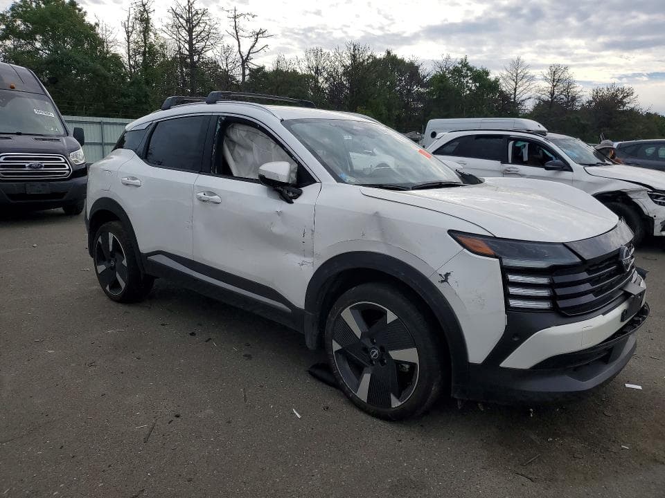 2025 NISSAN KICKS SR 4