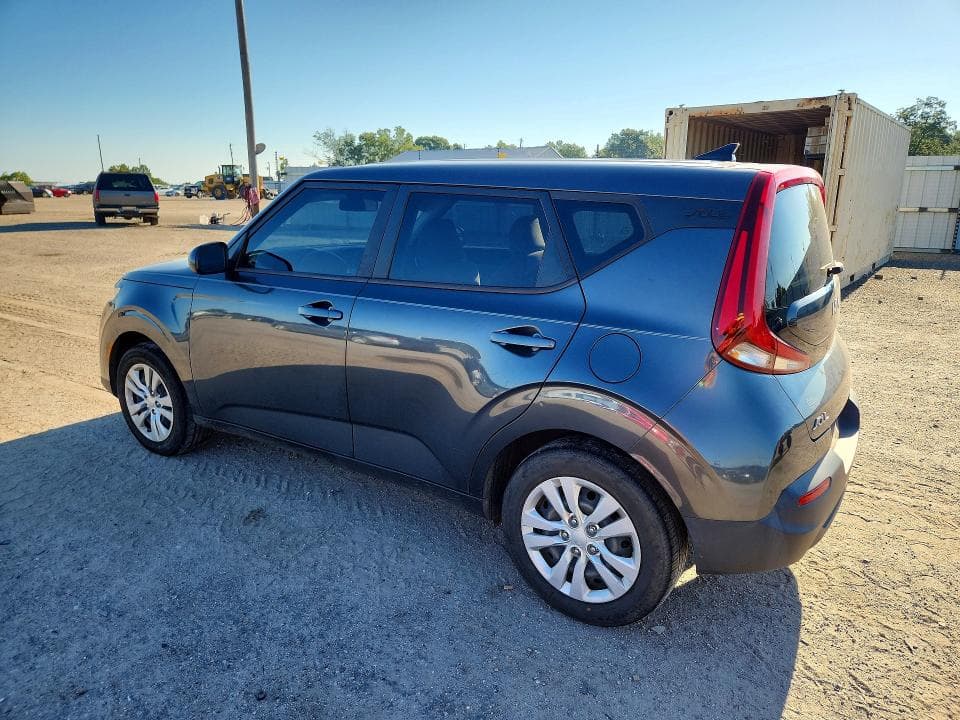 2022 KIA SOUL LX 2