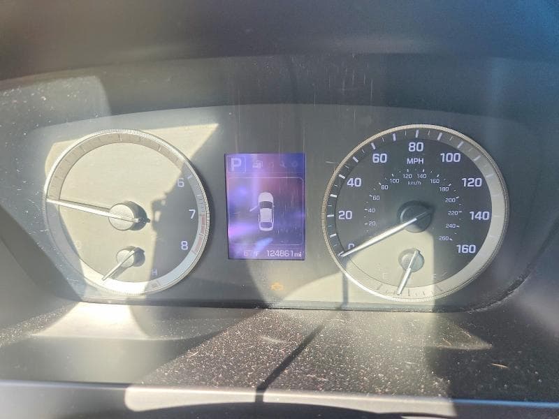 2017 HYUNDAI SONATA SE 9