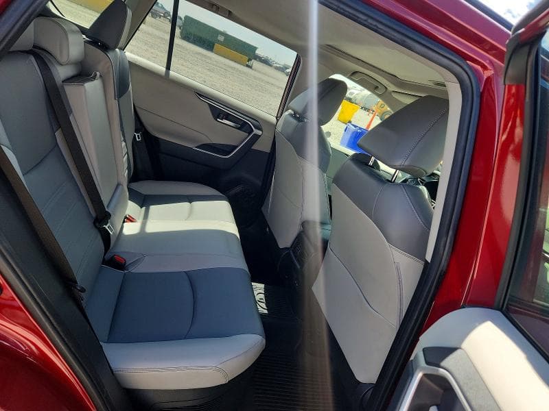 2023 TOYOTA RAV4 XLE PREMIUM 11