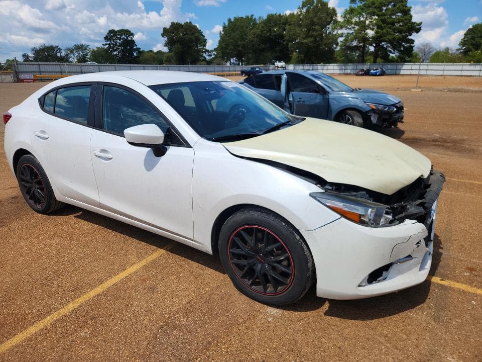 2017 MAZDA 3 SPORT 4