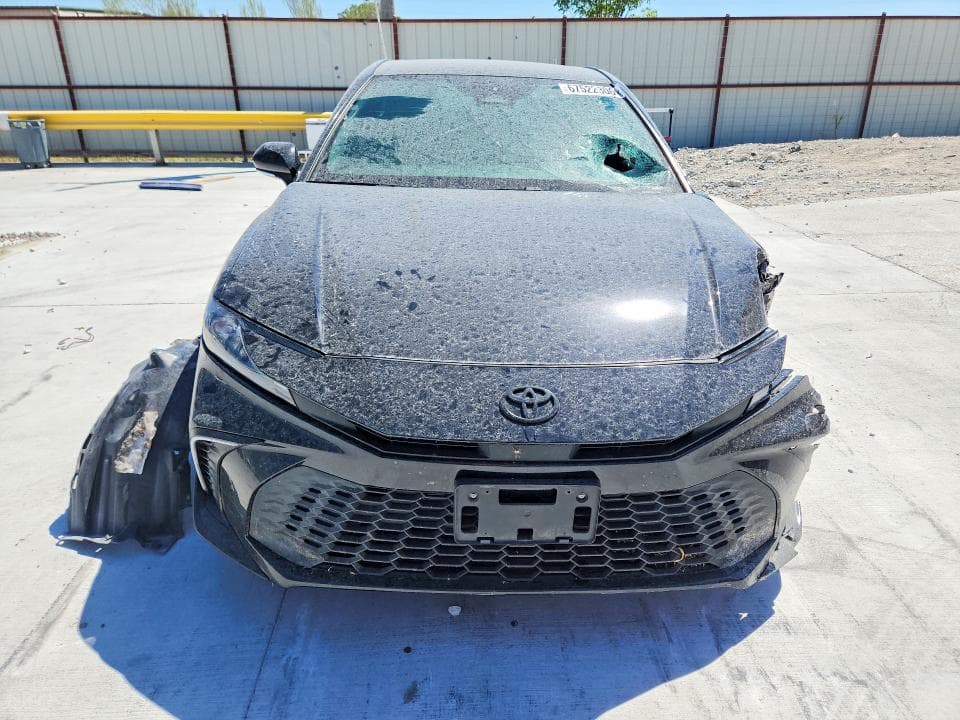 2025 TOYOTA CAMRY SE 5