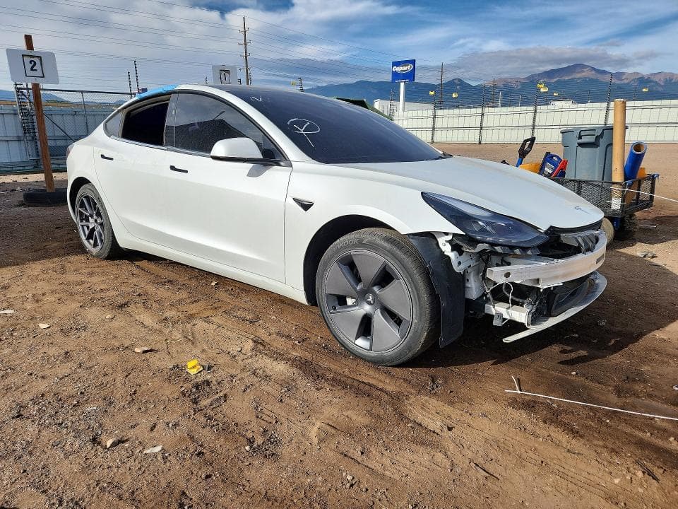 2022 TESLA MODEL 3 4