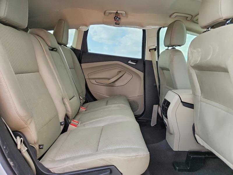 2017 FORD ESCAPE SE 11
