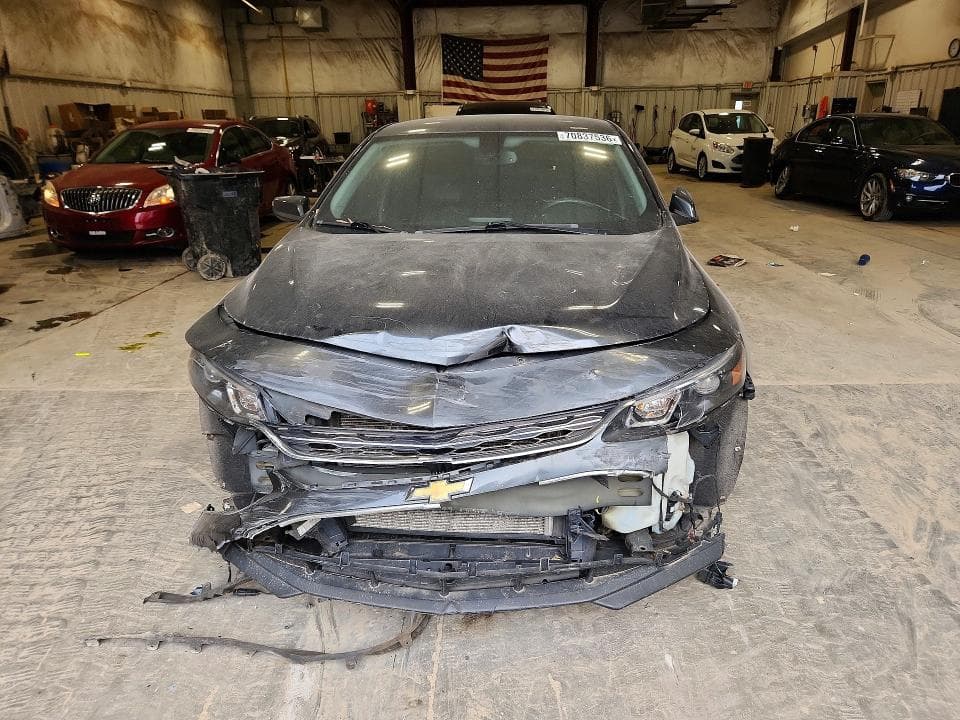 2017 CHEVROLET MALIBU LT 5