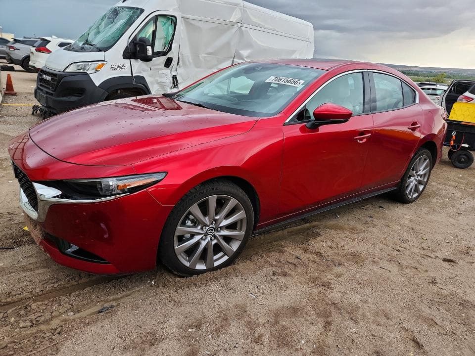 2019 MAZDA 3 PREMIUM - 1