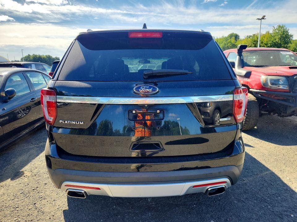 2017 FORD EXPLORER PLATINUM 6