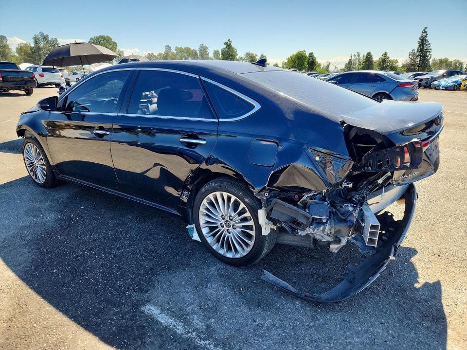 2018 TOYOTA AVALON LIMITED 2