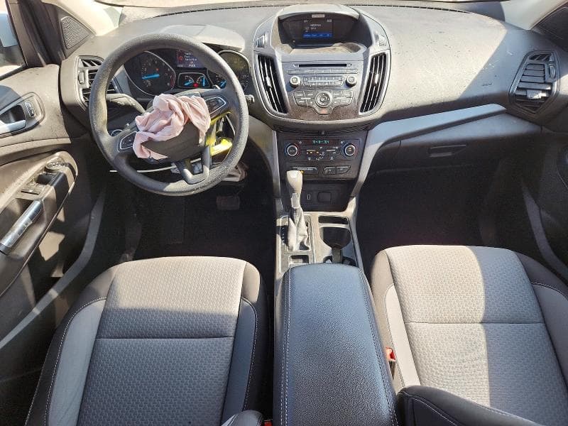 2017 FORD ESCAPE SE 8