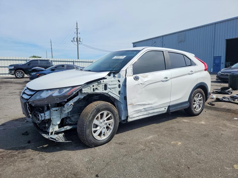 2019 MITSUBISHI ECLIPSE CROSS ES - 1