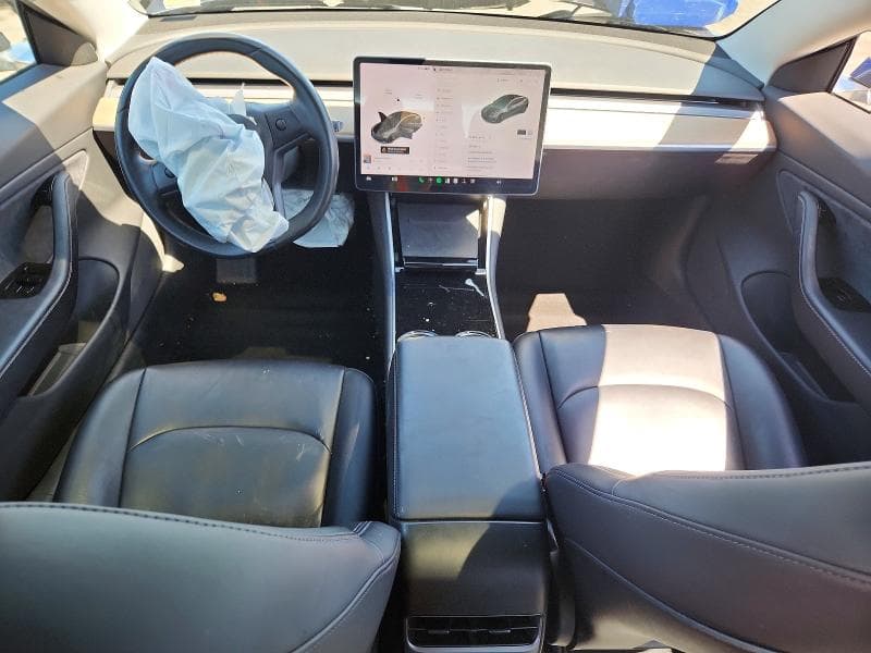 2018 TESLA MODEL 3 8