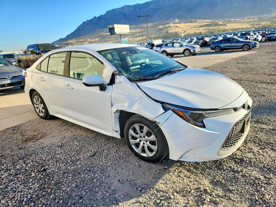 2022 TOYOTA COROLLA LE 4