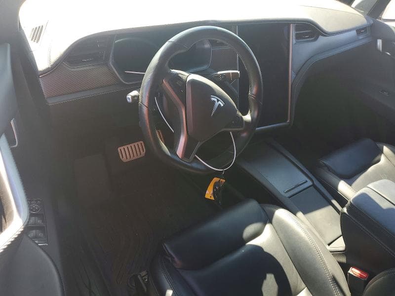 2021 TESLA MODEL X 8
