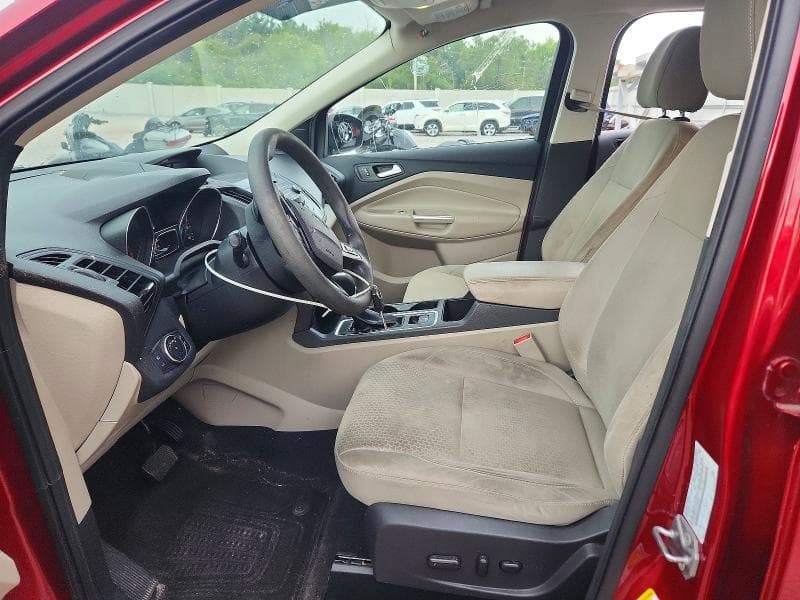 2017 FORD ESCAPE SE 7