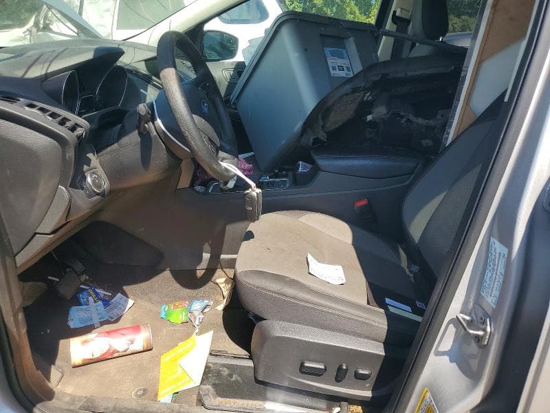 2019 FORD ESCAPE SE 7