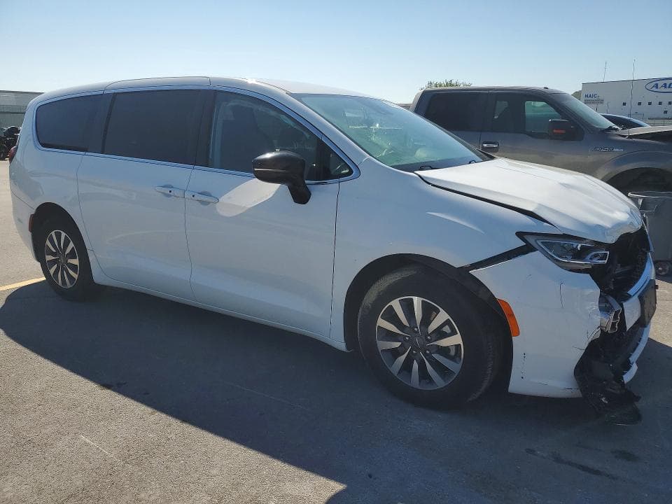 2024 CHRYSLER PACIFICA HYBRID SELECT 4