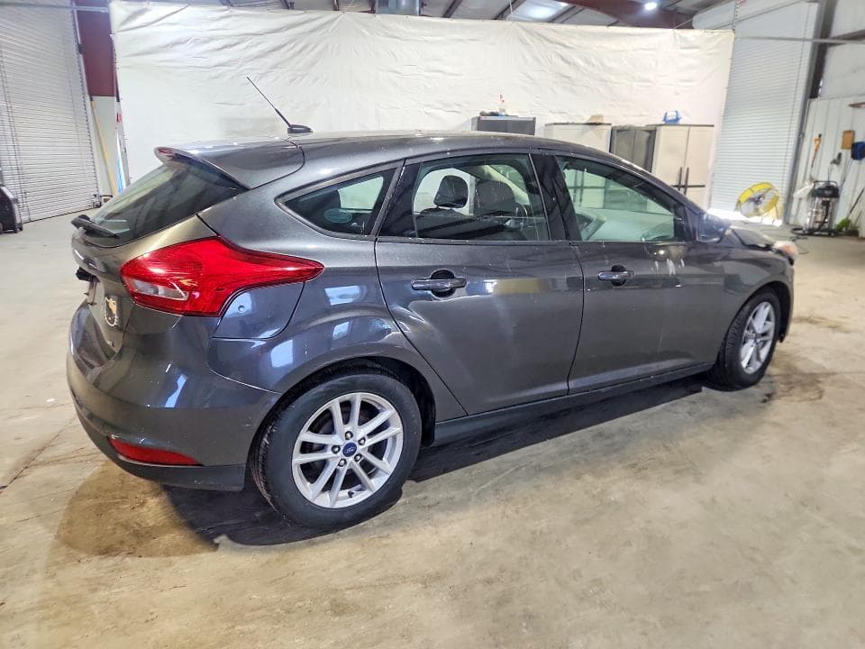 2018 FORD FOCUS SE 3