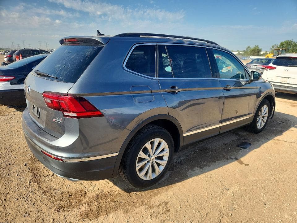 2018 VOLKSWAGEN TIGUAN SE 3
