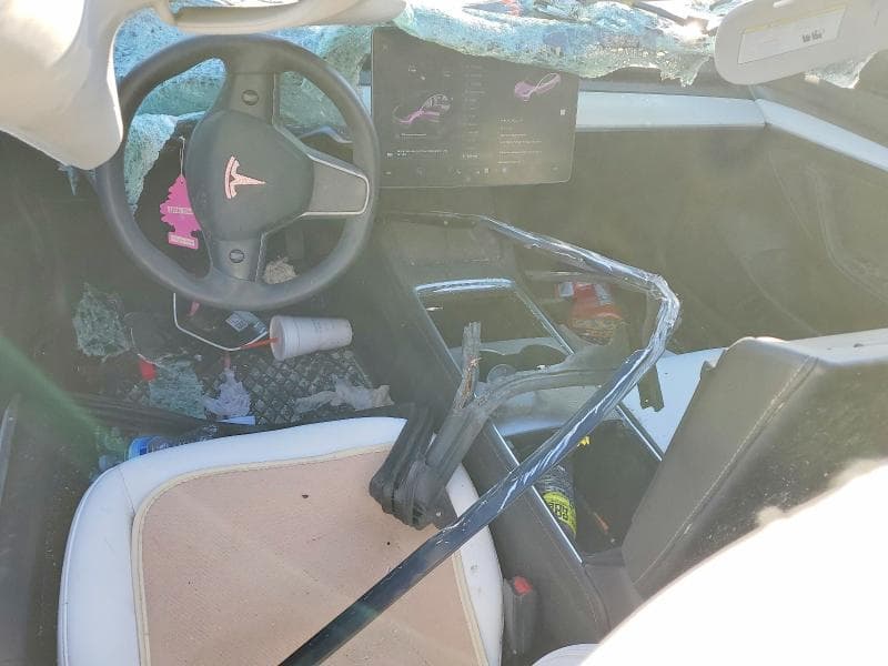2022 TESLA MODEL 3 8