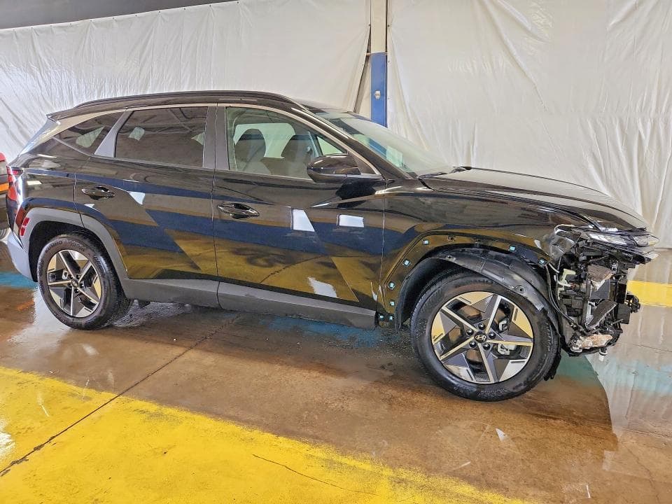 2026 HYUNDAI TUCSON SEL 4