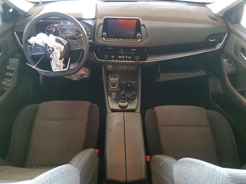 2022 NISSAN ROGUE SV 8