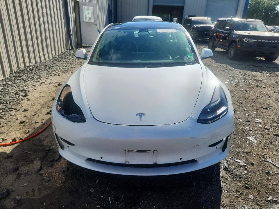 2022 TESLA MODEL 3 5