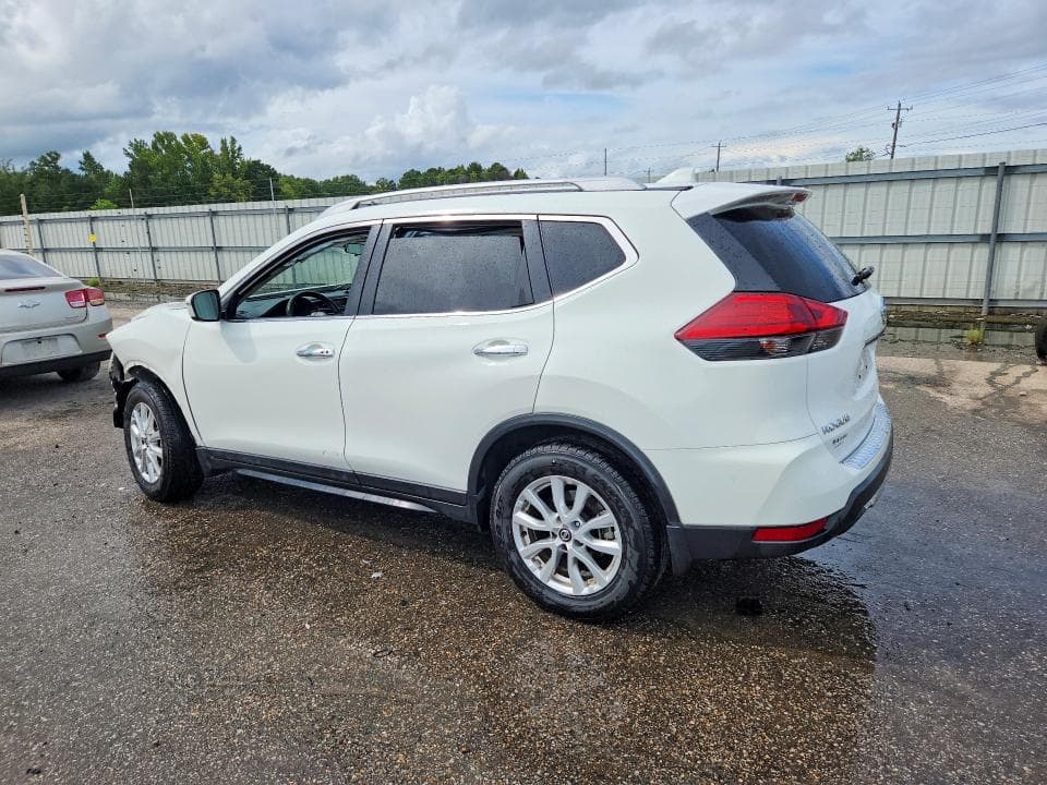 2017 NISSAN ROGUE SV 2