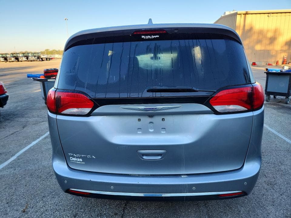 2019 CHRYSLER PACIFICA TOURING L 6